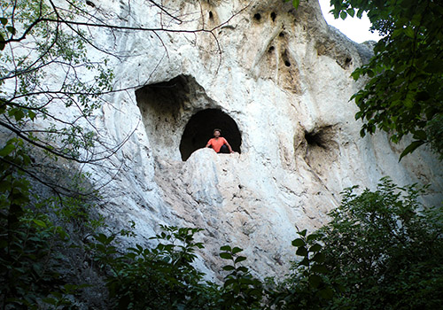 печера монаха-відлюдника